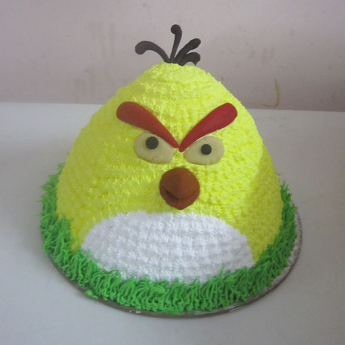 Angry Bird Shape Cake