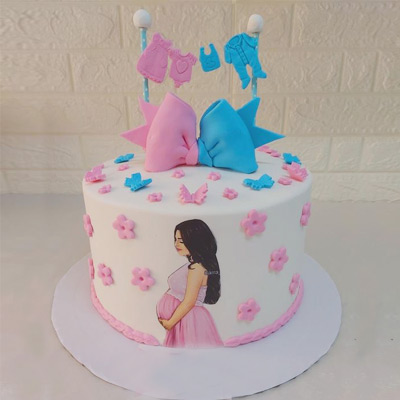 Baby Shower Themed Cake 04