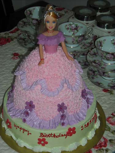 Barbie cake