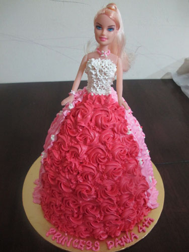 Barbie cake