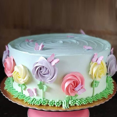 Flowers with Butterfly Theme Cake 