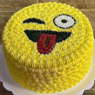 Wink Emoji Cake 