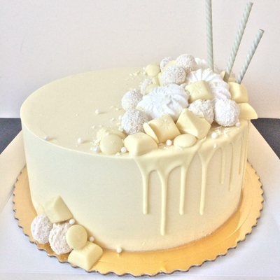 Milky Blast Cake